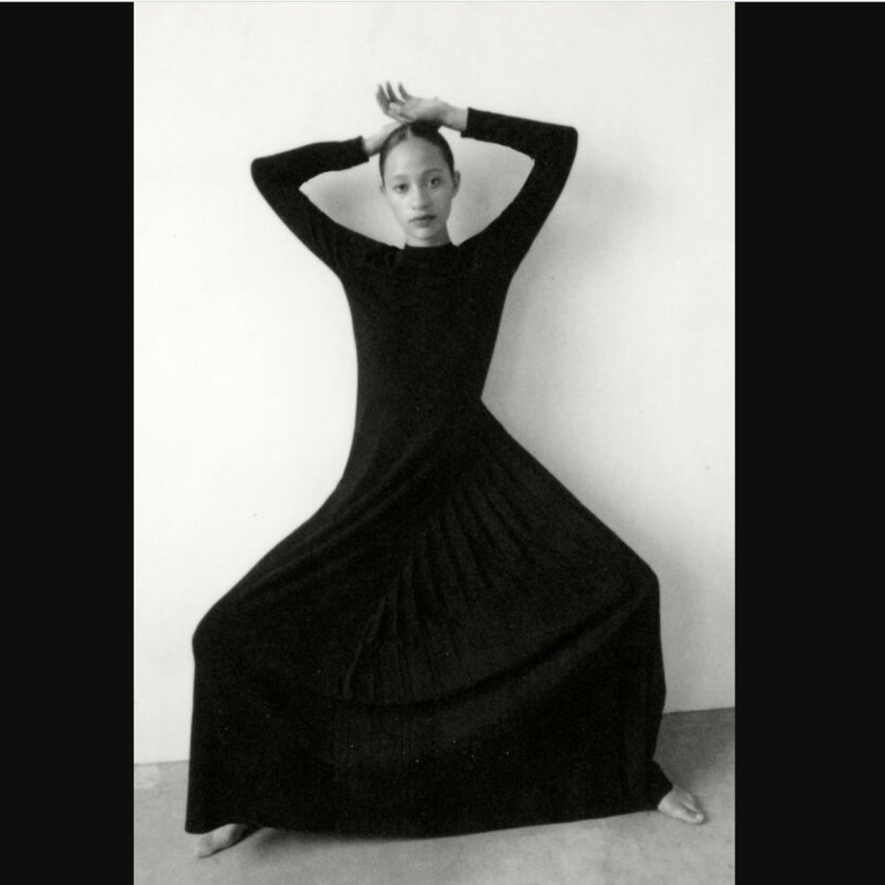 ZARA COLLECTION BLACK KNIT BANDAGE CONTRAST MAXI DRESS $89.90 - Picture 4 of 12